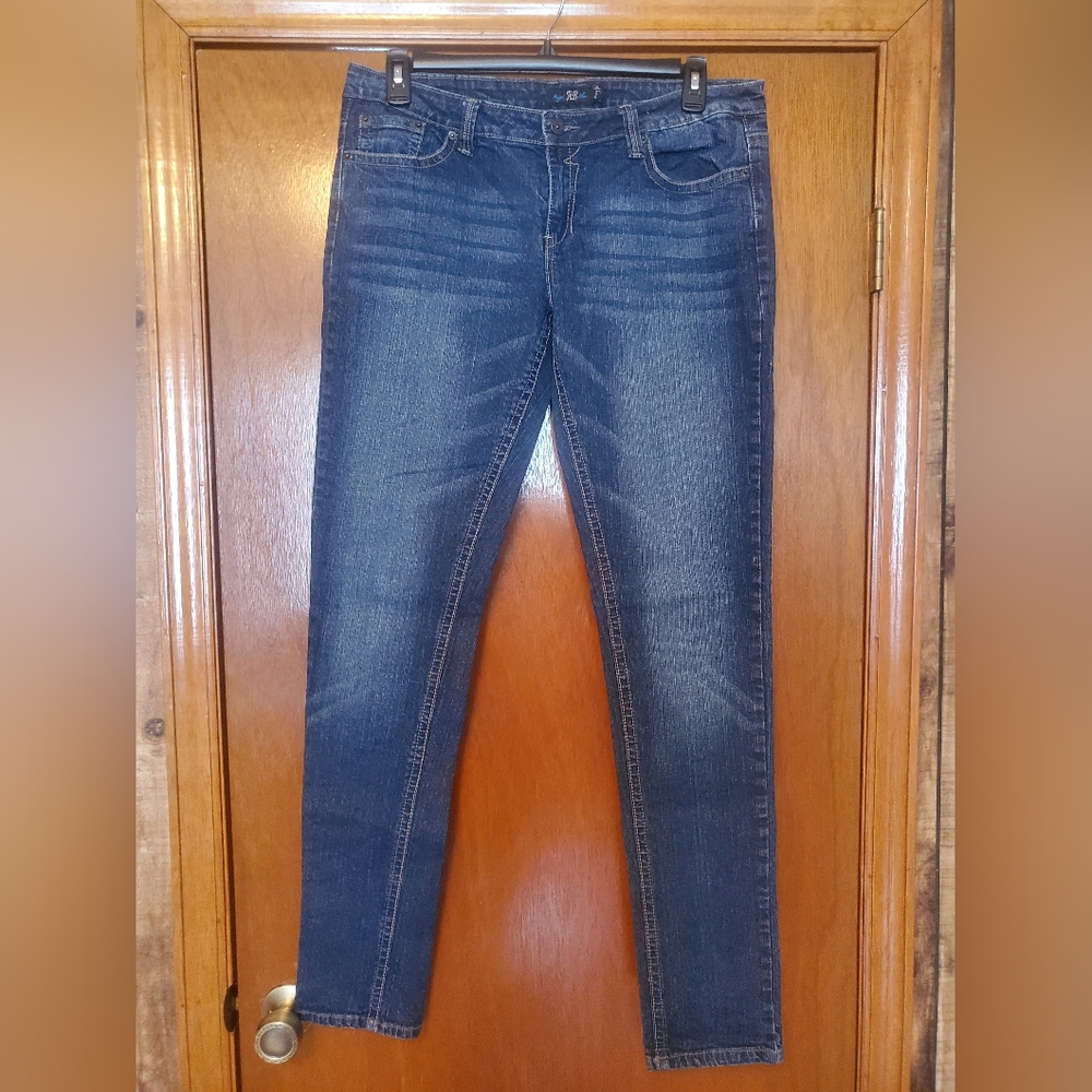 Skinny jeans